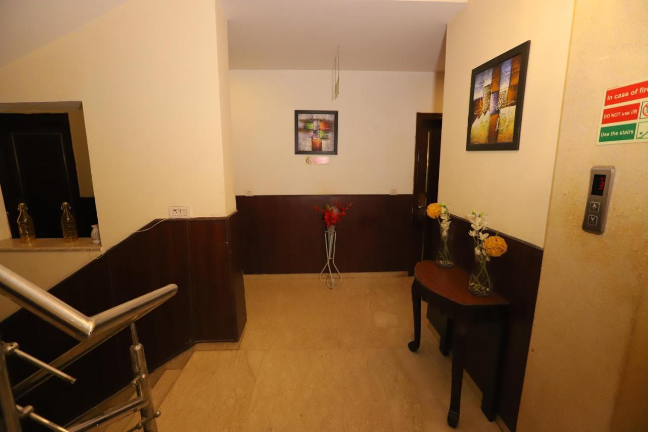 The Picasso Residency - Naraina New Delhi Hotel ภายนอก รูปภาพ